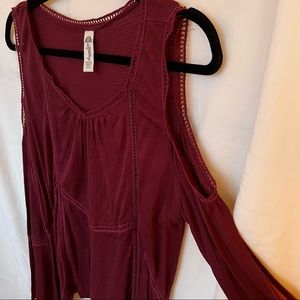 American Rag Burgundy Cold Shoulder Top